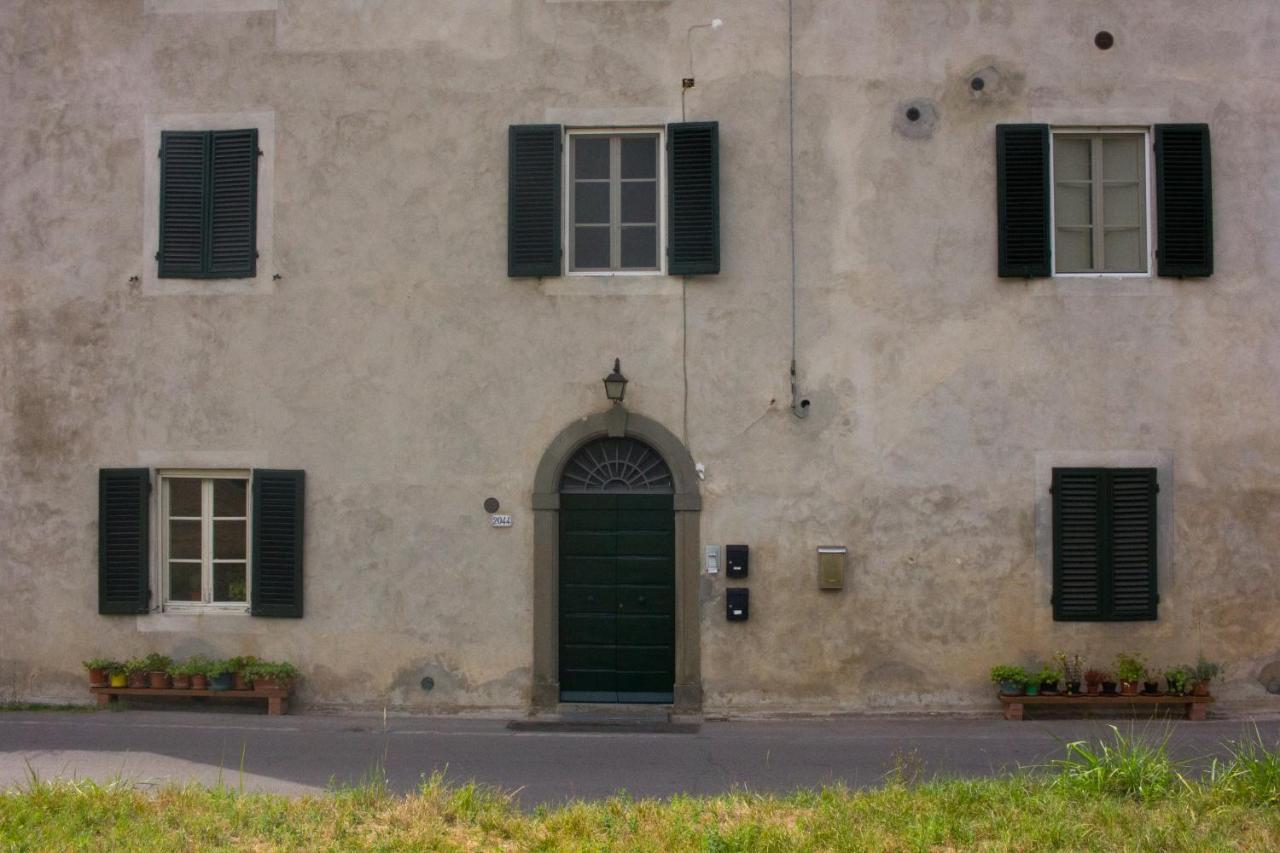 Ferienwohnung La Finestra Sul Parco Lucca Exterior foto